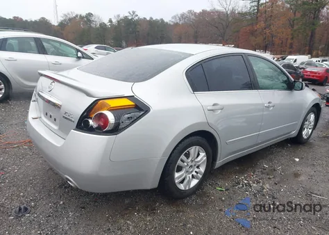 2011 Nissan Altima 2.5 S z USA, uszkodzony, nr VIN 1N4AL2APXBN433615